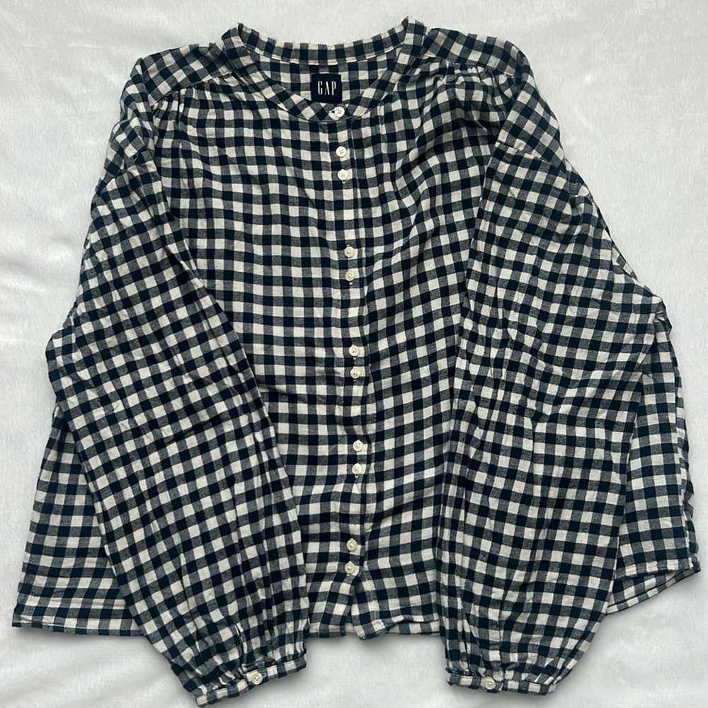 Gap - Sleeve Button Down Shirt - XL